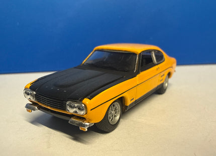 OO Gauge - FORD CAPRI RS MK1 MODEL CAR YELLOW & BLACK 1:76 SCALE CARARAMA COUPE SPORTS K8Q