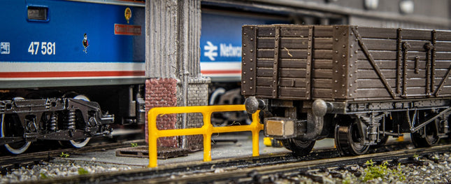 Hunt Magnetic Couplings ELITE - Close Coupling - 10 Pairs for Peco Wagon Kits/ELC (Elsie) - N Gauge