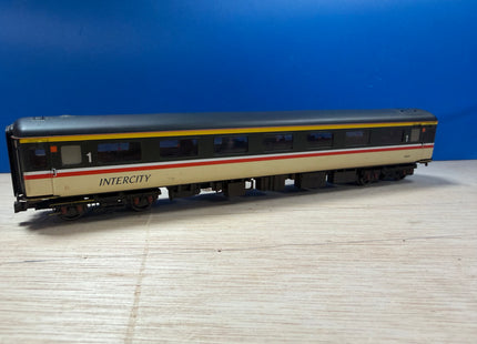 Hornby BR Executive MK2E Open First Coach R4617 3534