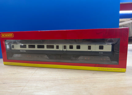 Hornby BR MK2E brake Open Standard Coach (With Lights) R4612 M9499