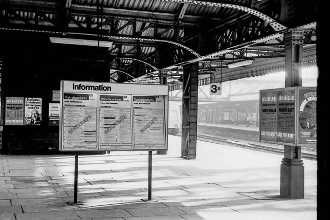 1980s Style Platform Timetable Boards - Pack of 4 - OO Gauge