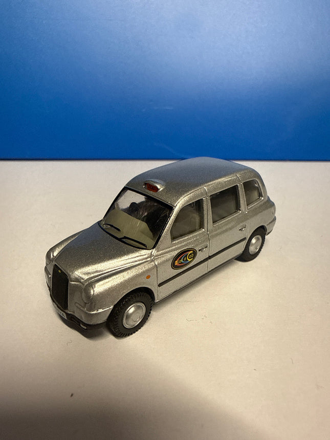 OO Gauge - TX4 Taxi Dial A Cab - Oxford 1/76 Scale