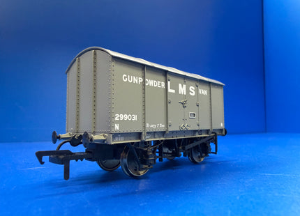 Rapido Gunpowder Van LMS Grey - No.299031 (1010)
