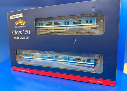 Bachmann Class 150 2 Car DMU - BR Provincial (Original) With Passengers - DCC Fitted (1013)