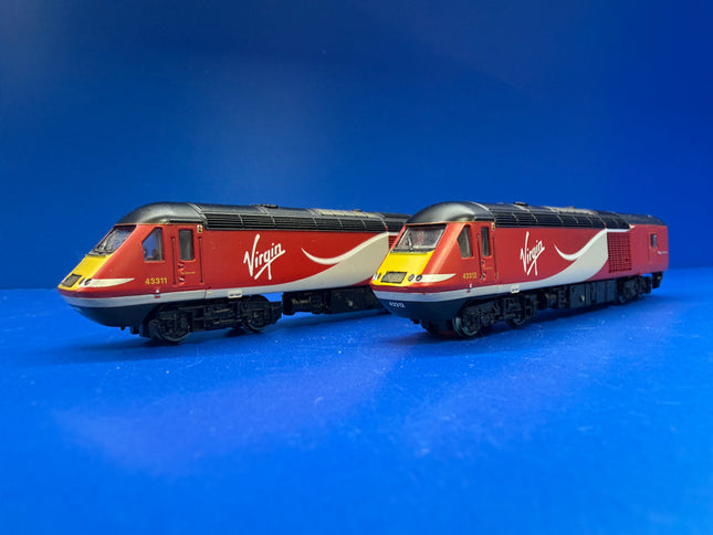 Dapol Class 43 HST Pack With All 8 Coaches Virgin East Coast DCC Fitted  (1018)