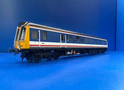 Bachmann Class 121 Single Car DMU - Network Southeast - DCC Fitted - 35-527 (1023)