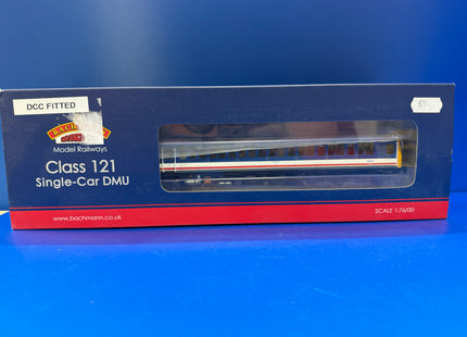 Bachmann Class 121 Single Car DMU - Network Southeast - DCC Fitted - 35-527 (1023)