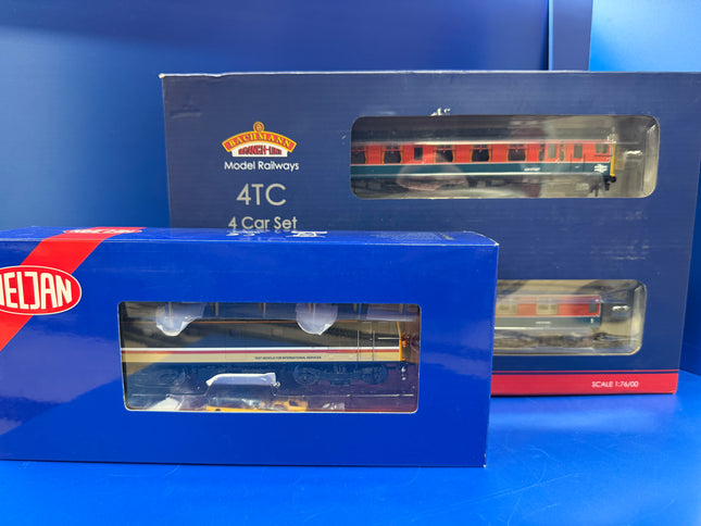 Test Train Bundle Bachmann Class 438 4TC coach pack RTC & Heljan Class 33 Fitted With Eurostar Bogies @ Pipe Detailings - Both DCC Fitted (