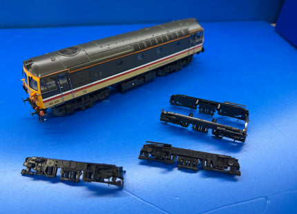 Test Train Bundle Bachmann Class 438 4TC coach pack RTC & Heljan Class 33 Fitted With Eurostar Bogies @ Pipe Detailings - Both DCC Fitted (