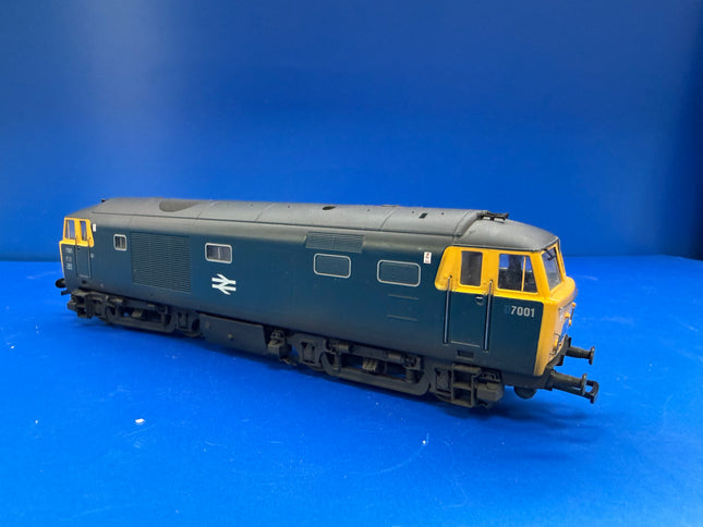 Heljan Class 35 D7001 Br Blue Weathered - DCC Fitted.  (1034)