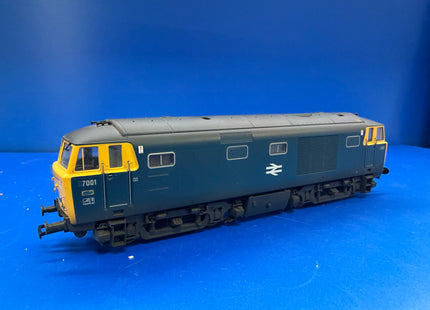 Heljan Class 35 D7001 Br Blue Weathered - DCC Fitted.  (1034)