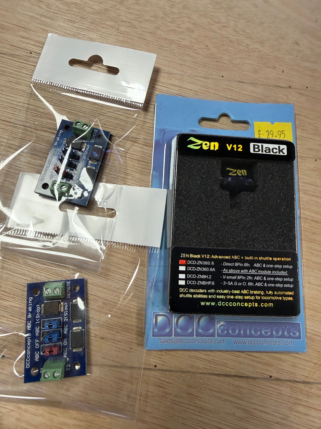Dcc concepts ZEN black 8 Pin Decoder and 2 ABC Shuttle Boards