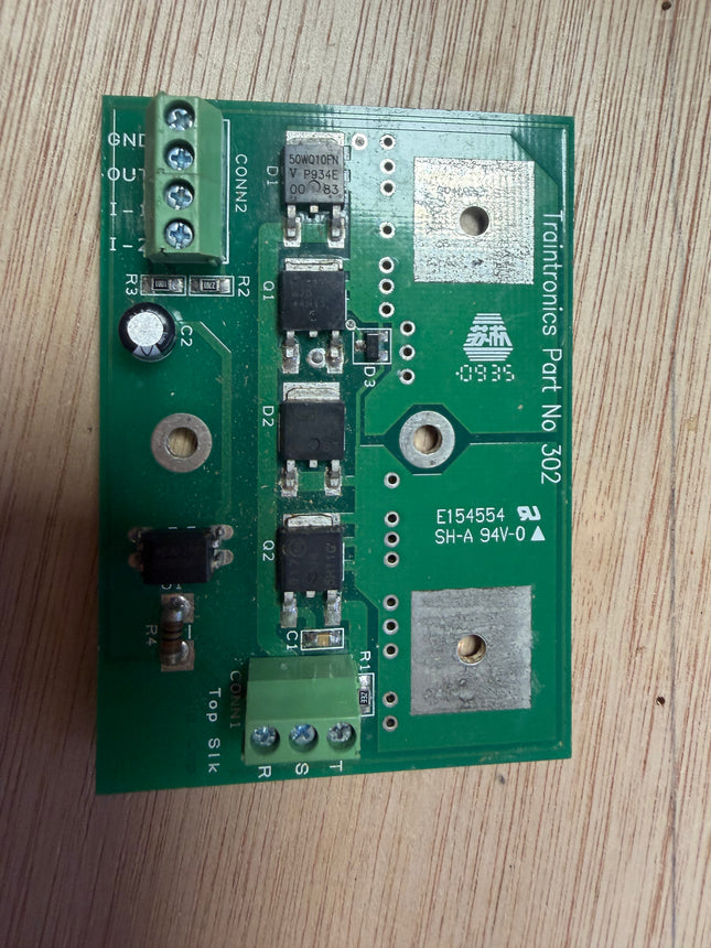 Traintronics DCC Block Occupancy Detector Board, output led when a block section is occupied