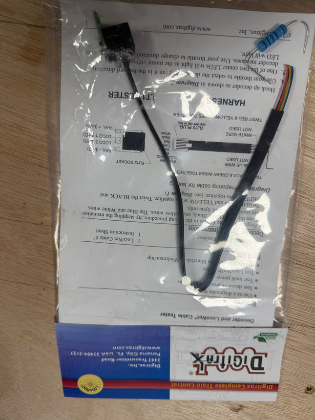 Digitrax Decoder & Loconet Cable Tester