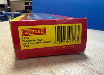 Hornby Mk2E BR Executive Brake Open Standard Coach ‘9504’ R4618