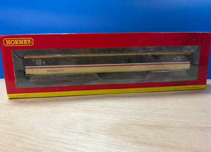 Hornby BR Executive MK2E Open First Coach R4617A 3221