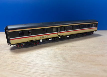 Hornby BR Executive MK2E Brake Open Standard Coach R4618A 9506