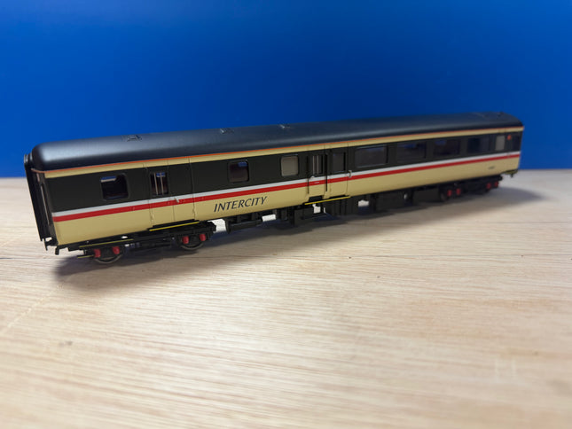 Hornby BR Executive MK2E Brake Open Standard Coach R4618A 9506