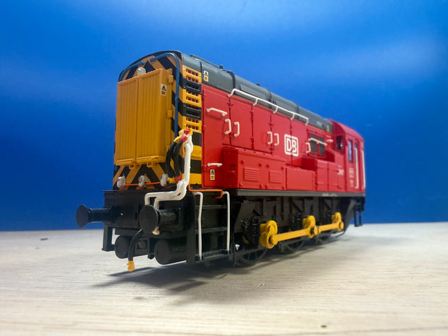Bachmann Class 08 DB Schenker Red 08907 DCC Fitted