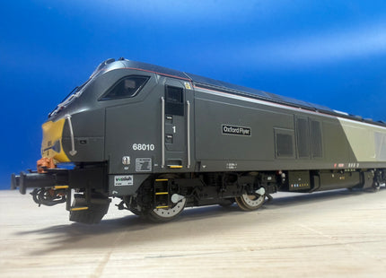Dapol Class 68 “Oxford Flyer” 68010 DCC Fitted