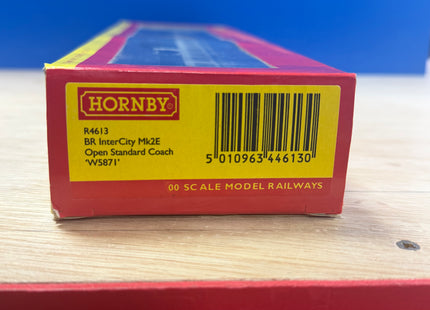 Hornby BR MK2E brake Open Standard Coach R4613 W5871