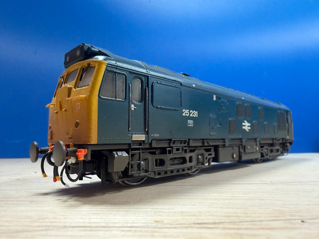 Bachmann Class 25 25231 - 32-329 BR Blue Weathered