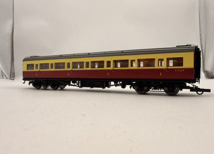 Hornby R4797 BR Maunsell Corridor 1st Clas S7212S