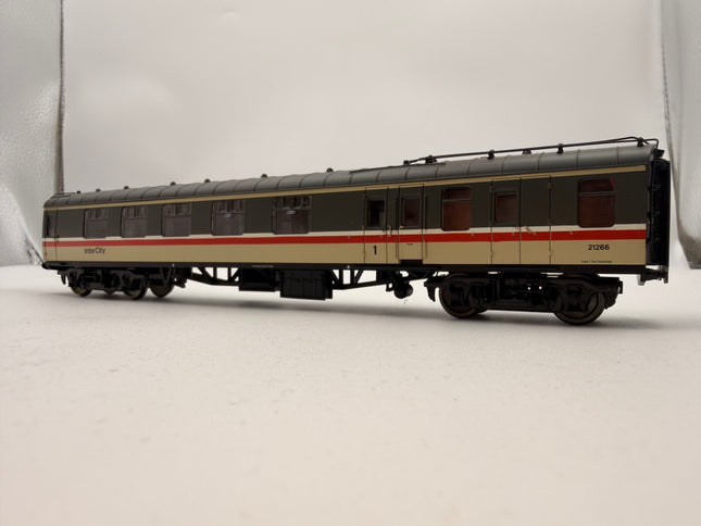 Bachmann BR Mk1 Brake/Corridor BCK Intercity