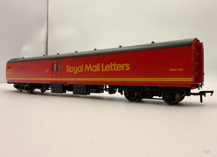 Bachmann BR Mk1 POS Post Office Sorting Van Royal Mail Letters Red 39-430