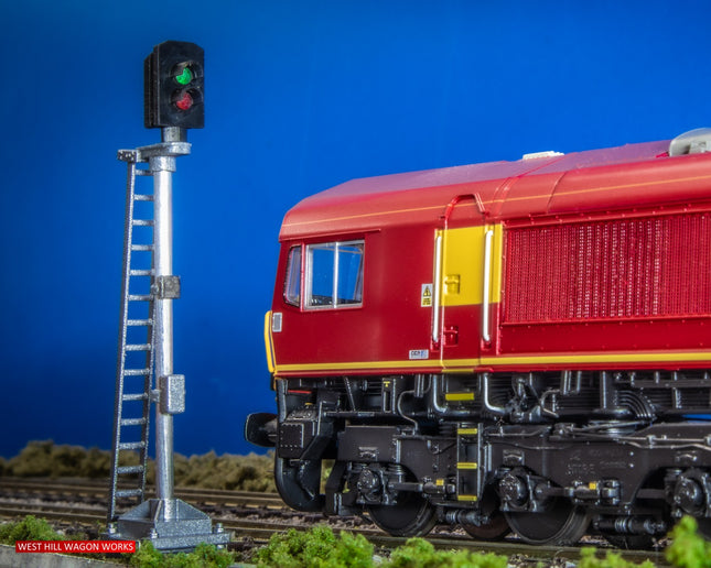 SG10 - Single Post Signal Kit with 2 Aspect Dummy Signal Head (OO Gauge)