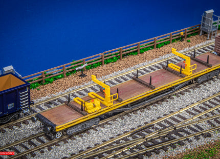 N Gauge Salmon Wagon Cranes, Bolsters and Stanchions Pack for up to 3 Wagons