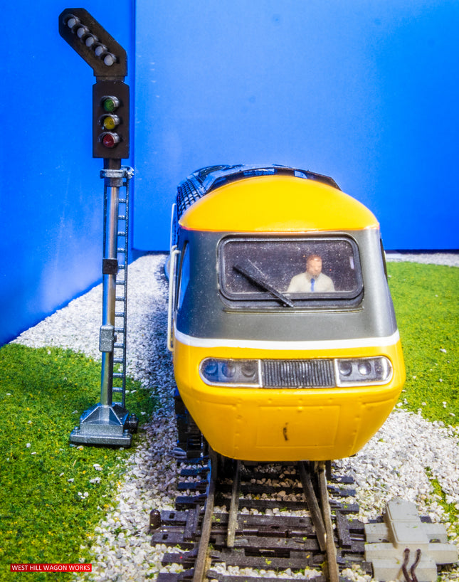 SG30 - Type 1-0 Dummy Junction Direction Indicator (Feathers) for Signal Heads OO Gauge (Pack of 1)