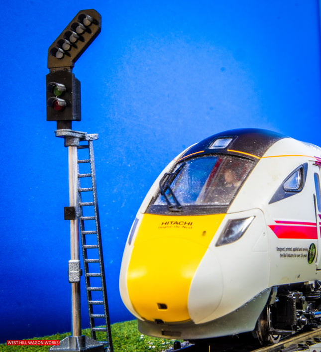 SG31 - Type 0-4 Dummy Junction Direction Indicator (Feathers) for Signal Heads OO Gauge (Pack of 1)