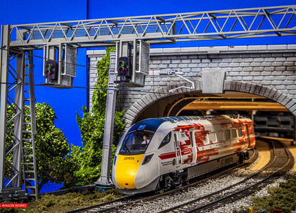 SG1 - Signal Gantry Structure Kit (Type 1) for up to 2 Tracks (OO Gauge)