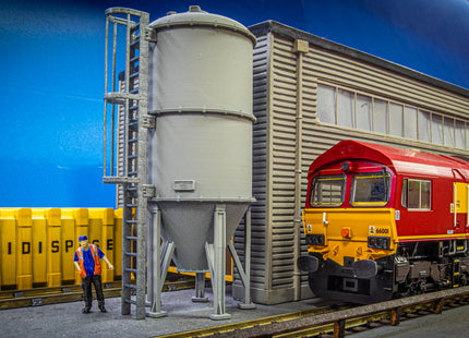 Depot Sand Silo with Safety Ladder - OO Gauge