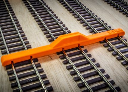 OO Gauge Track Guide Templates - 67mm/51mm 2/3/4 Track Centre Spacers