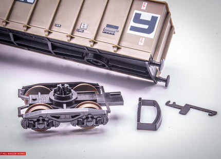 Hunt Magnetic Couplings ELITE - MC30 - Pivoting Intermediate Couplings for Lima Tippler Wagons with Moulded Couplings - OO Gauge