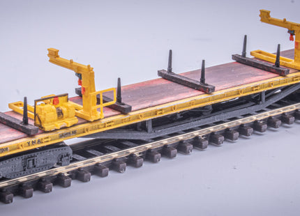 N Gauge Salmon Wagon Cranes, Bolsters and Stanchions Pack for up to 3 Wagons